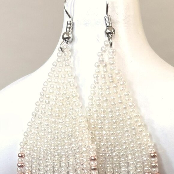 Hand Beaded Warm White Copper Gradient Chandelier Tassel Dangle Earrings New - Picture 2 of 5